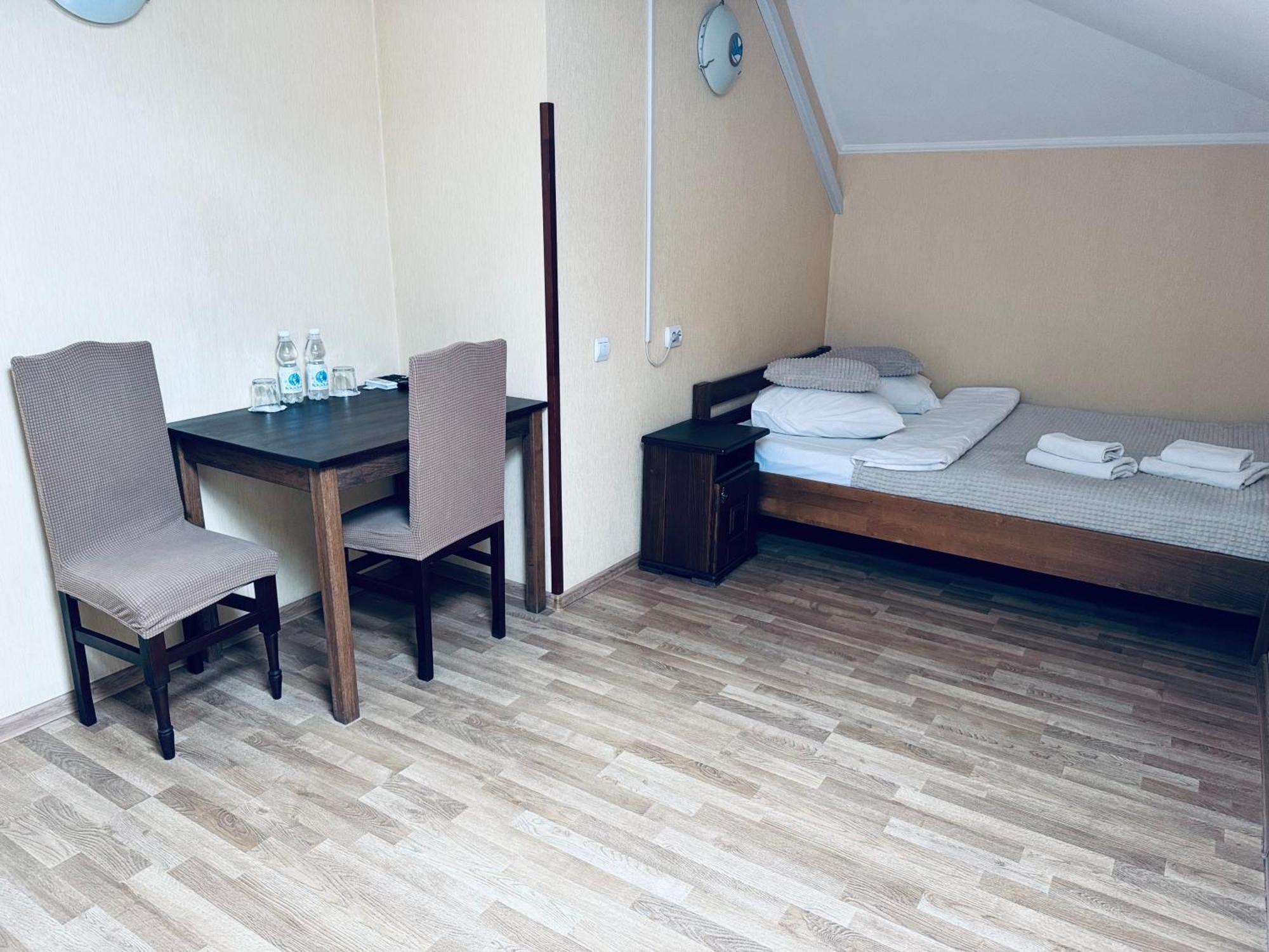 Etna Hotel Lviv Kültér fotó